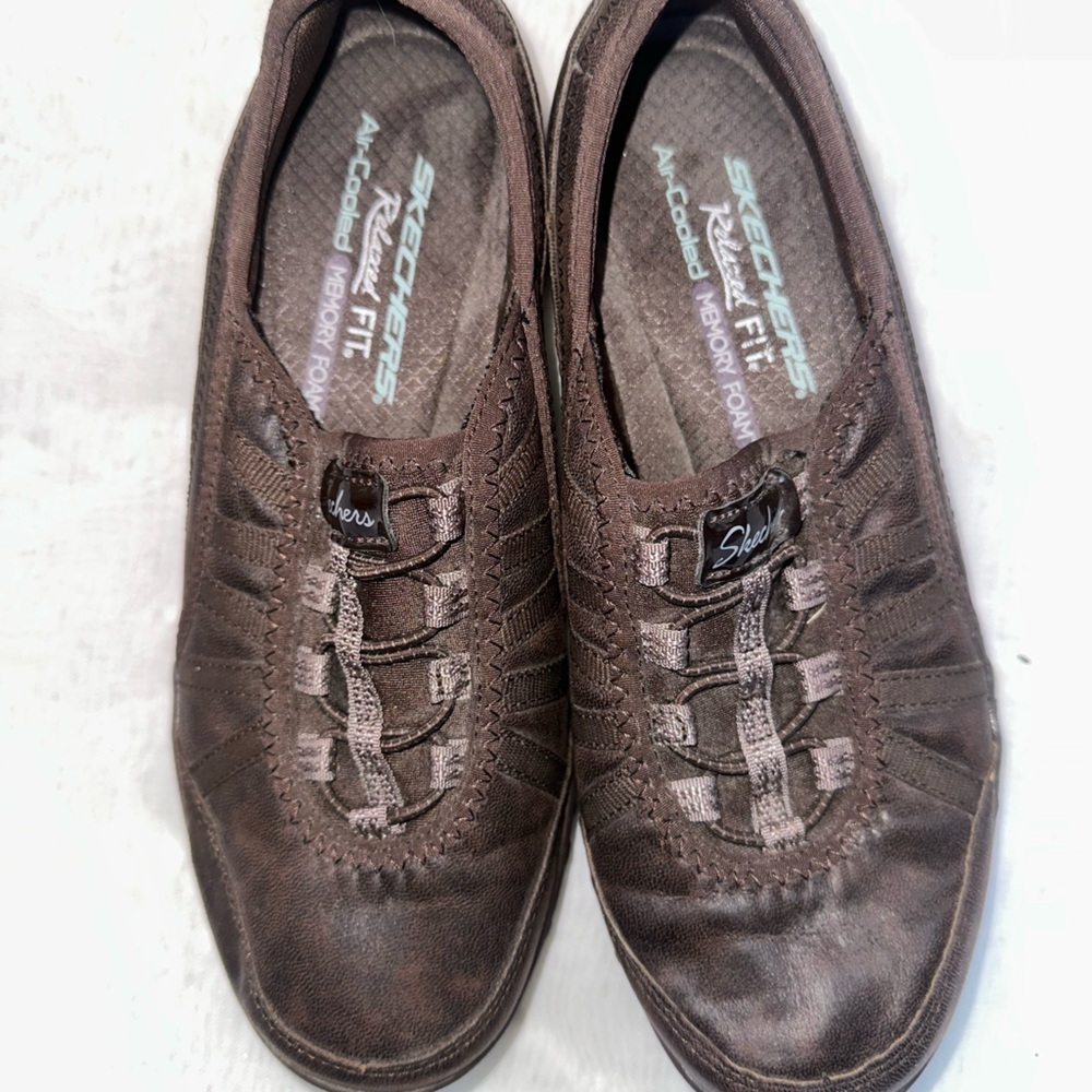 Skechers Women Chocolate Brown Sneakers. (#104)